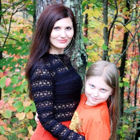 Meet your Posher, Irina - Picture 3 of 4